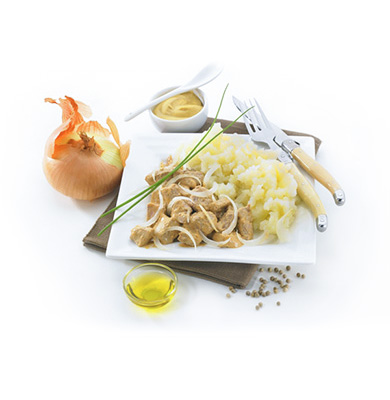 Savourez un plat réconfortant qui allie de succulents morceaux de filet mignon et une purée fondante, le tout délicatement relevé à la moutarde de Dijon et aux oignons.